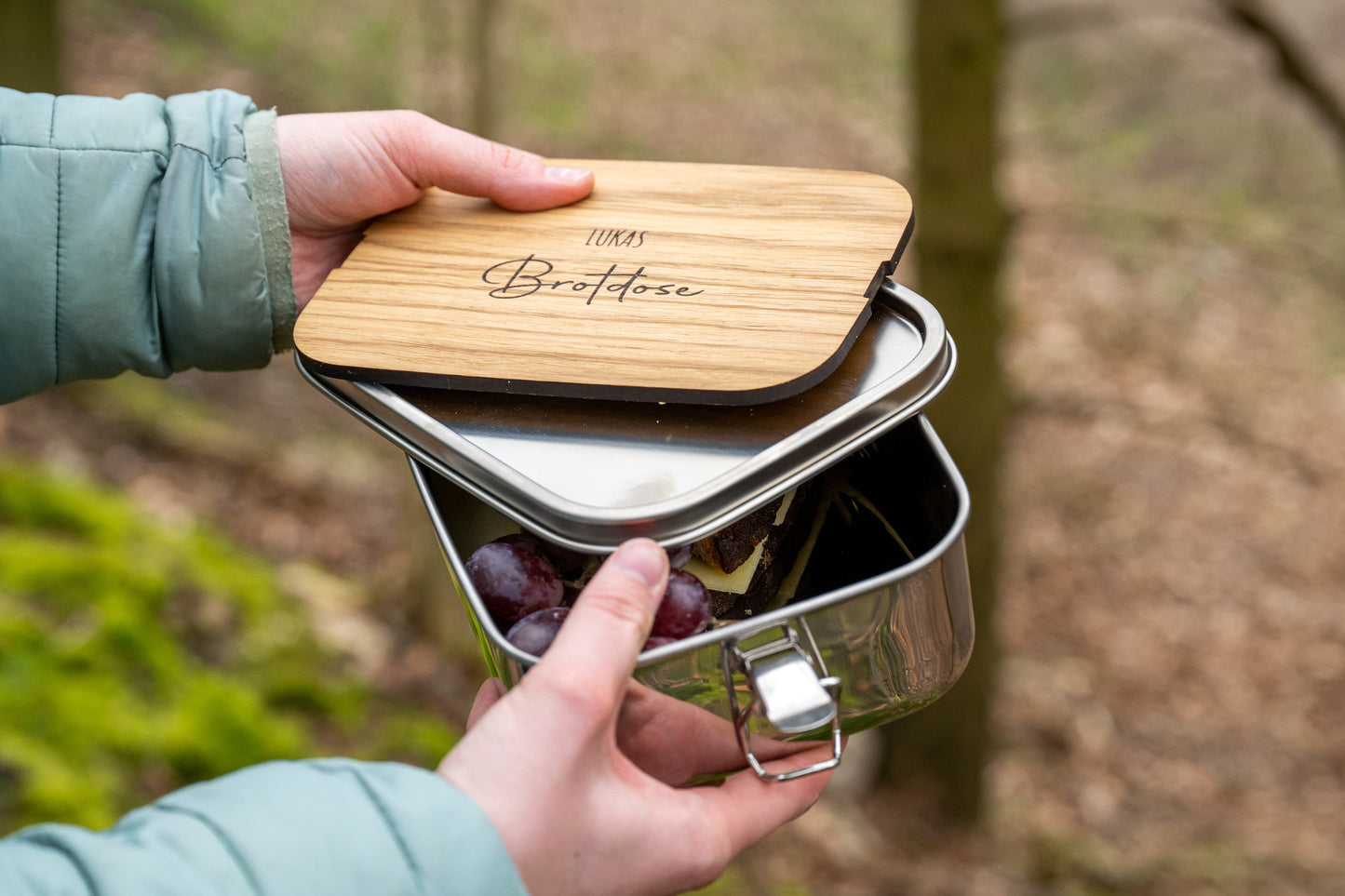 Brotdose / Lunchbox aus Edelstahl 1200ml - wasserdicht mit Schneidebrett 5mm - mit Wunschgravur