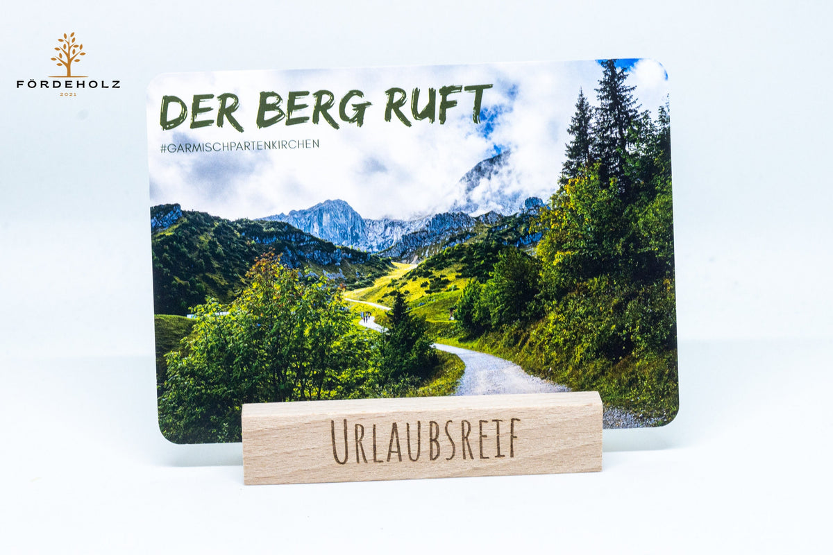 Postkarte Garmisch Partenkirchen - Alpen - auf Wunsch mit Kartenhalter aus Buchenholz