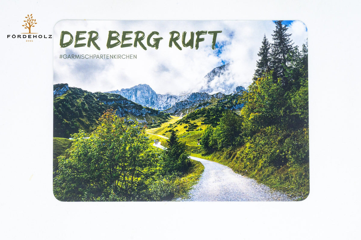 Postkarte Garmisch Partenkirchen - Alpen - auf Wunsch mit Kartenhalter aus Buchenholz