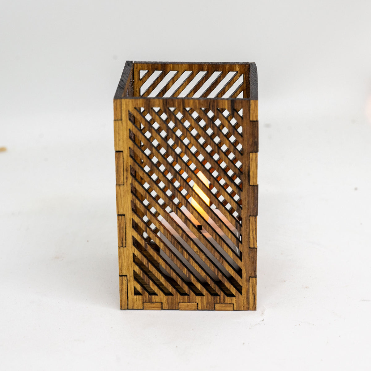 Holz Teelicht • Ambiente Licht • Eiche geölt • Teelichthalter • Windlicht • ca. 9cm