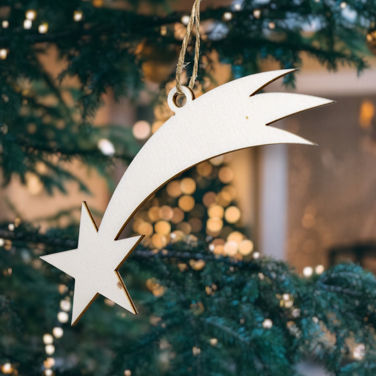 Holzanhänger mit Namen personalisierbar - Weihnachtsbaumanhänger aus Holz - Sternschnuppe