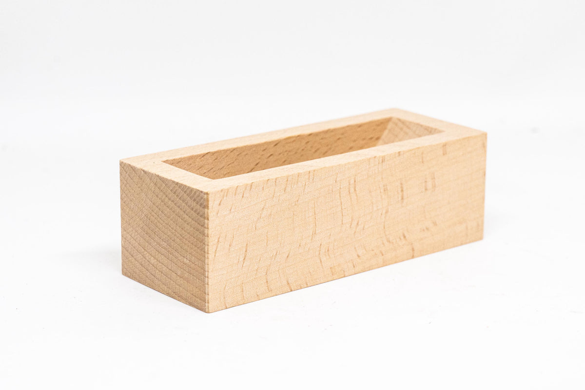 Bierdeckelhalter aus Buchenholz – Aufsteller 12,5 x 5 x 4 cm mit individueller Wunschgravur