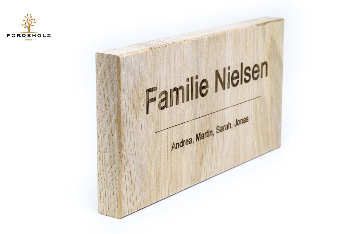 Holzschild mit Familiennamen als Gravur, Eiche, personalisiert, Schild, Familie, individuell, Geschenk, Türschild, Wunschgravur