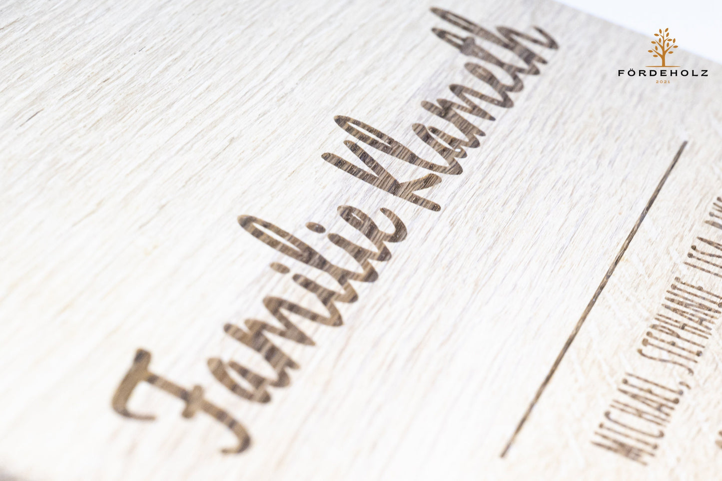 Holzschild mit Familiennamen als Gravur, Eiche, personalisiert, Schild, Familie, individuell, Geschenk, Türschild, Wunschgravur